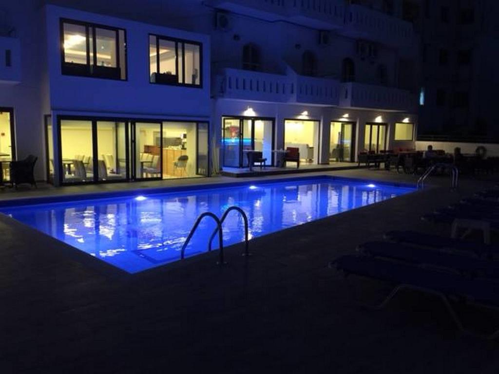 Pela Maria Hotel Hersonissos  Eksteriør billede